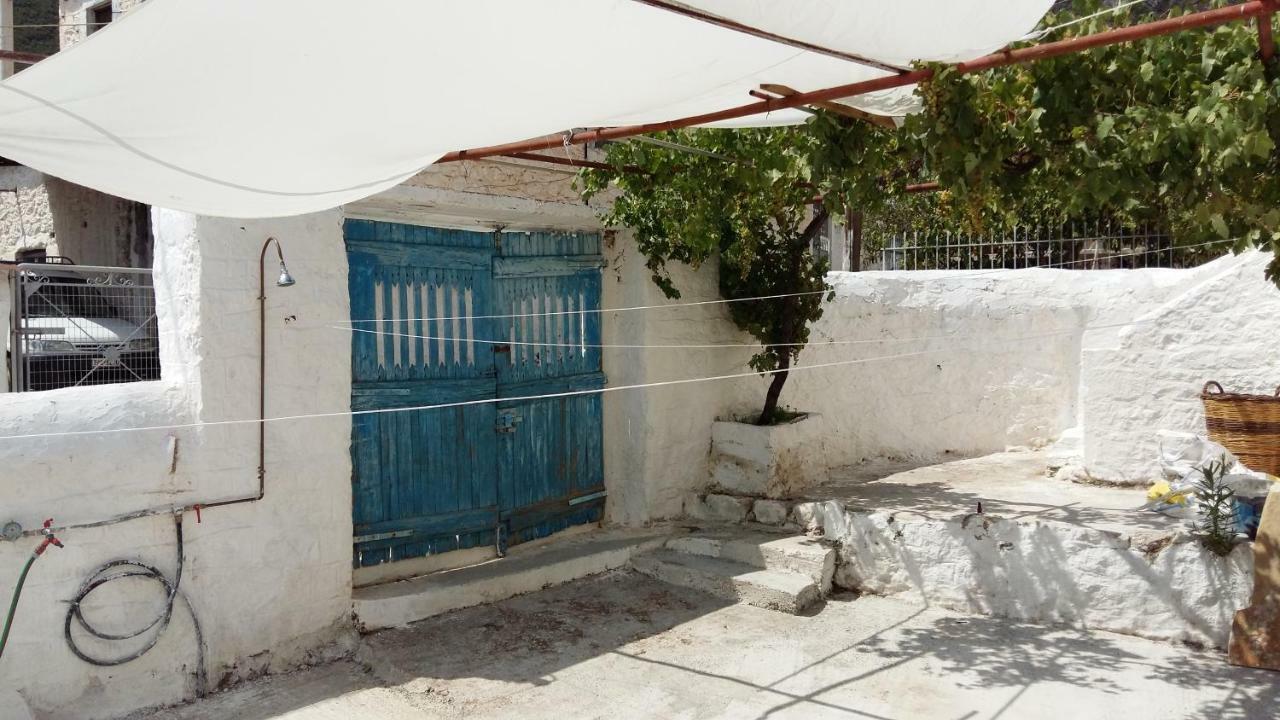 Lovely Traditionnal House With Sea View Tirós Exterior foto